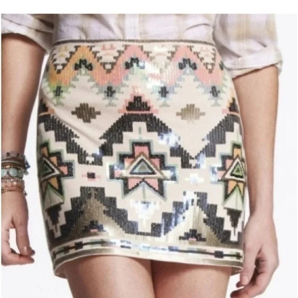 Express | Sequin Boho Southwestern Print Mini Skirt Size S Small Eras Tour Vibes - Picture 1 of 7